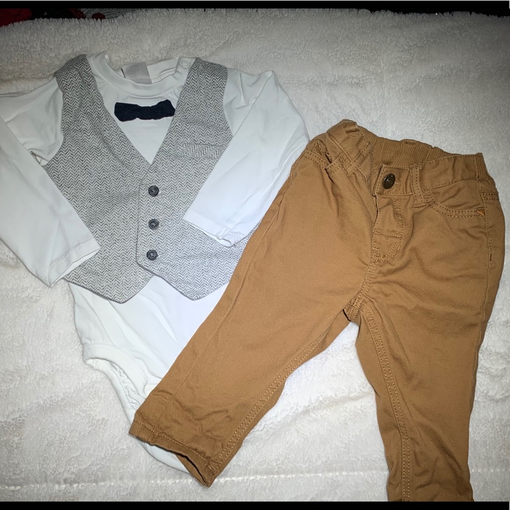 Set 6 months onsie and pants